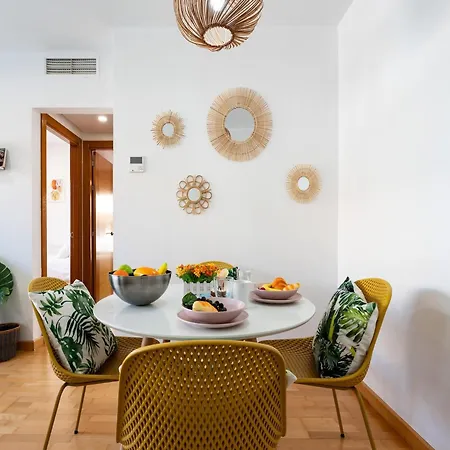 For 4 With Parking, Apartamento *