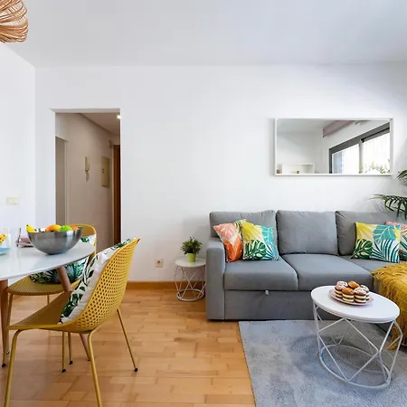 Apartamento For 4 With Parking,